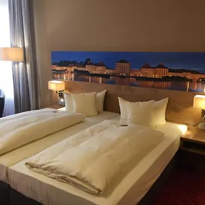 Parkhotel Leiser Планег