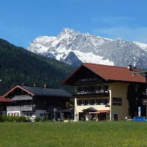 Stoll's Sporthotel Шёнау-ам-Кёнигсзе